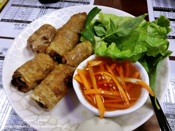 [板橋] 經濟實惠又美味的佩佩越式美食館