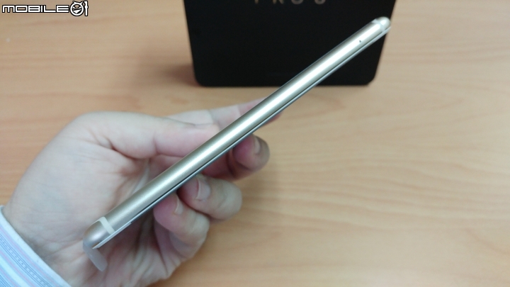 [開箱]魅族 MEIZU PRO6 高配版 4GB/64GB 金色開箱分享~