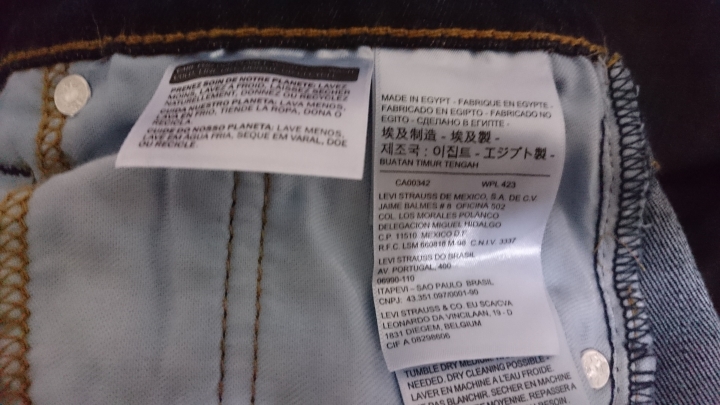 請問我這兩件Levis牛仔褲真偽，有可能買到假貨嗎? (已解決)