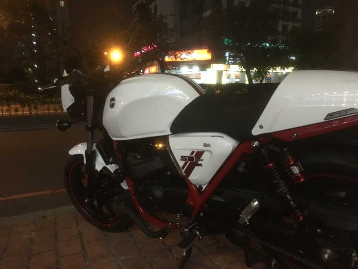 2016 SB300 CR ABS微開箱+小心得