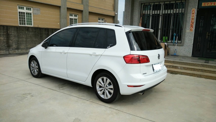 Sportsvan 280TDI 白 新車開箱