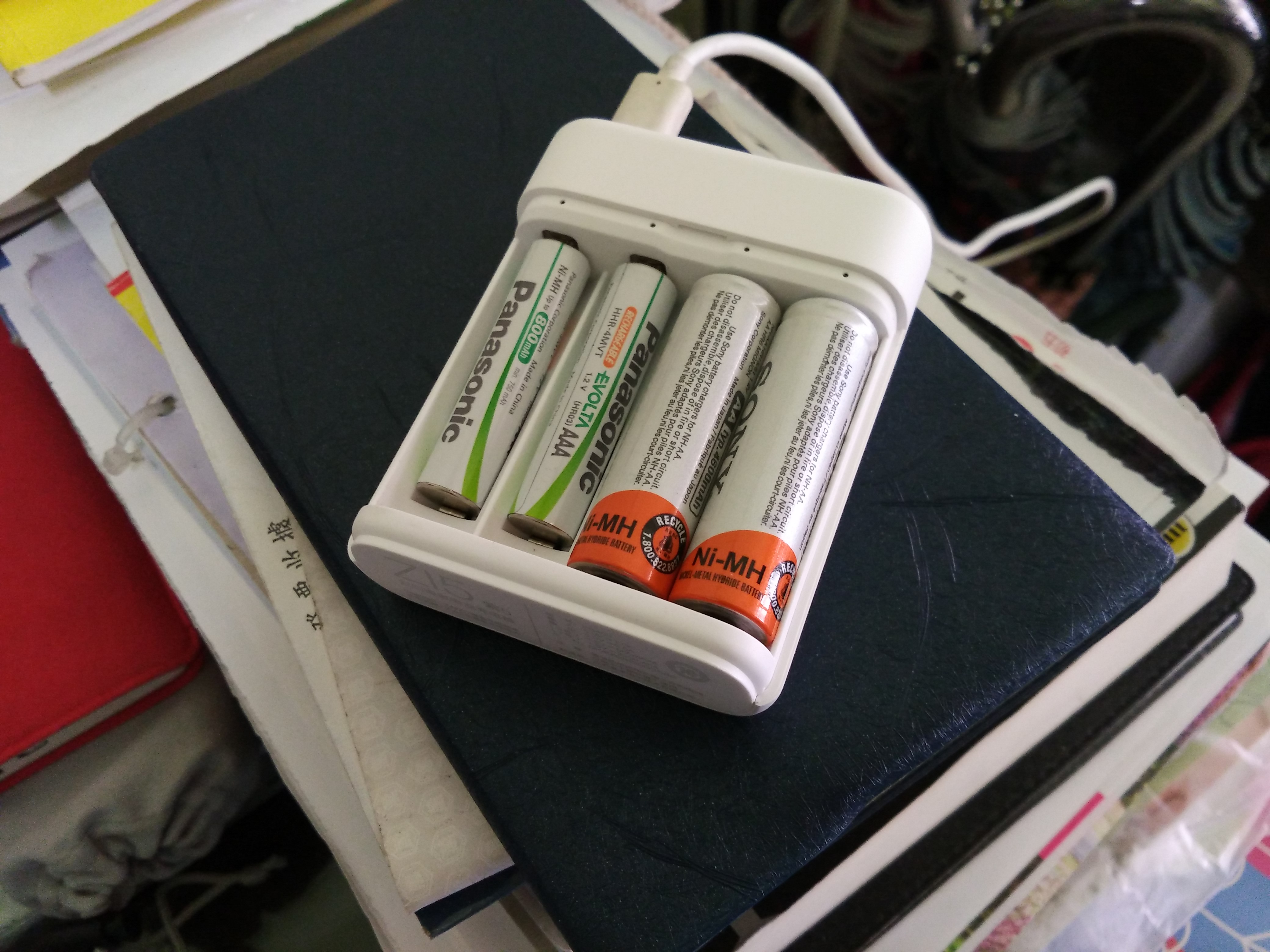 小米充電器+小米3號充電電池簡易開箱