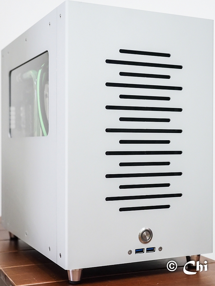 自製機殼= ITX 水冷小鋼炮=