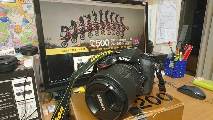 【開箱】不專業開箱-Nikon D7200數位單眼相機(圖多文多慎入)