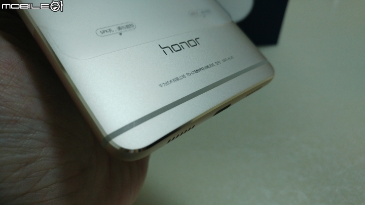 [開箱]榮耀 HONOR V8 高配版 4GB/64GB 香檳金色 簡單開箱~