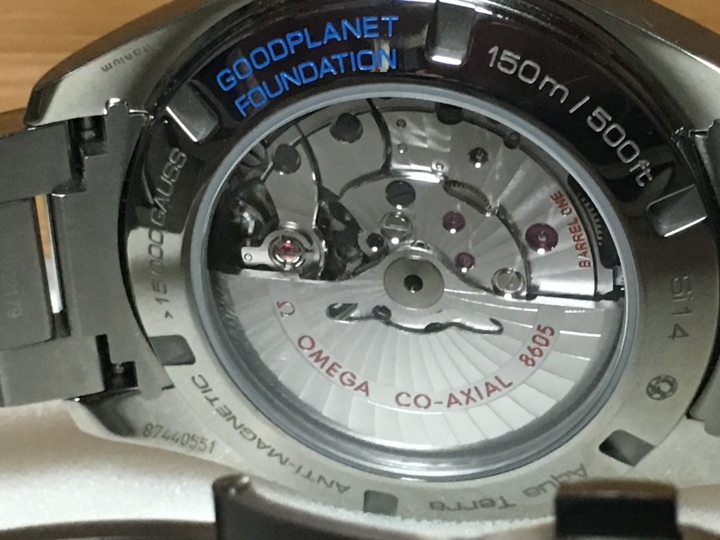 今日戰利品，這支比較少看到人家介紹 OMEGA 海馬系列 AQUA TERRA 150米 MASTER CO-AXIAL GMT