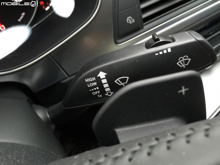 Audi A6 sedan 35TFSI 開箱文（二）：內裝與配備