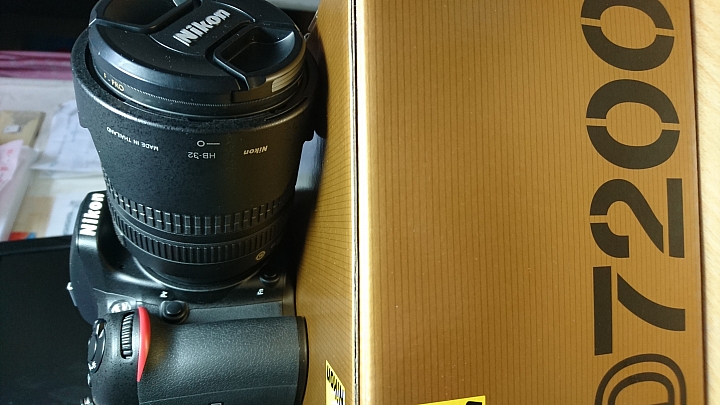 【開箱】不專業開箱-Nikon D7200數位單眼相機(圖多文多慎入)