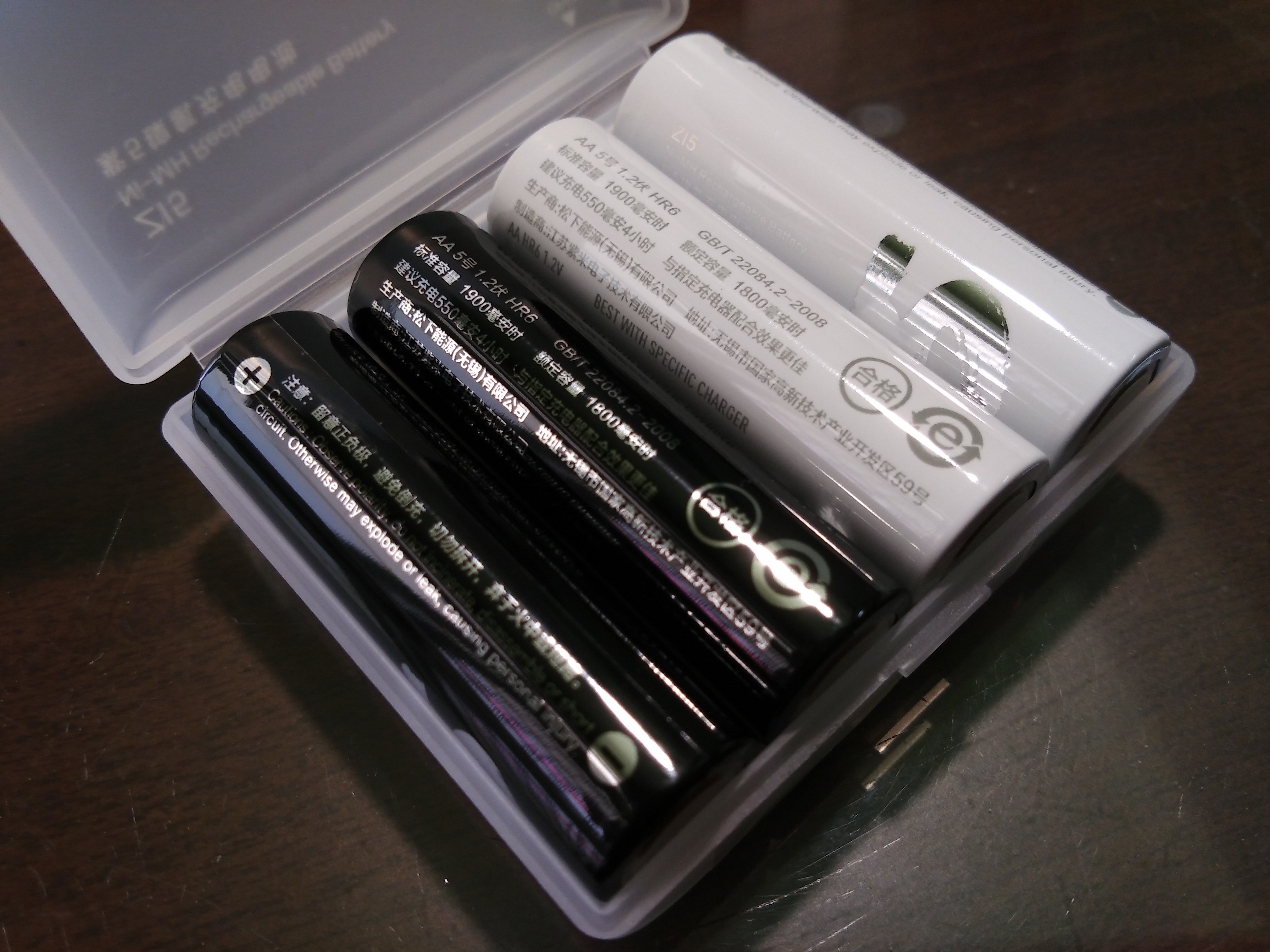 小米充電器+小米3號充電電池簡易開箱