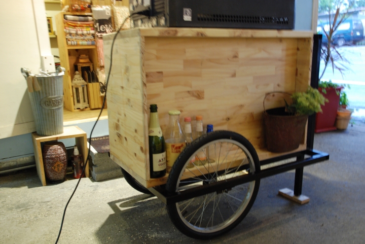 吾德沃克 #2 製作我家闆娘的蛋糕櫃推車