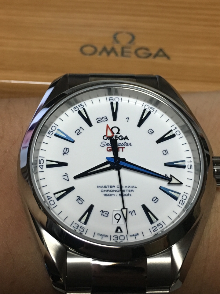 今日戰利品，這支比較少看到人家介紹 OMEGA 海馬系列 AQUA TERRA 150米 MASTER CO-AXIAL GMT