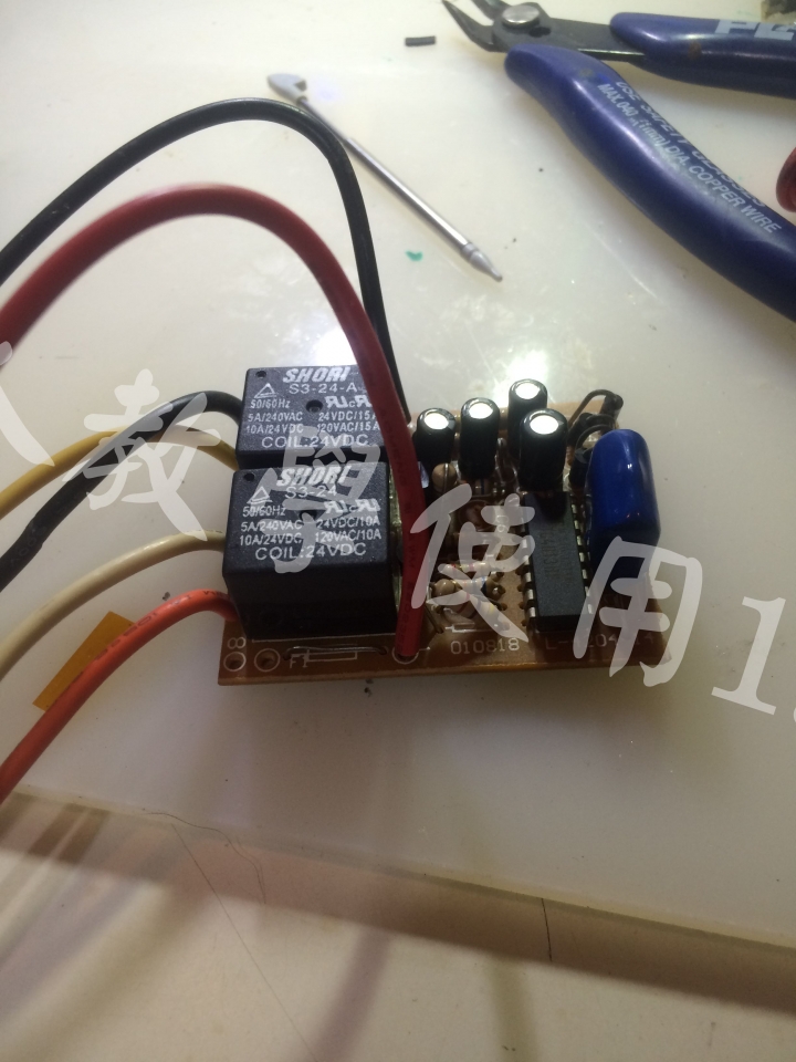 Zikom Z710 有背光無畫面《維修分享》