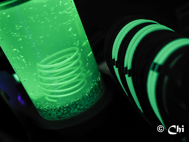 自製機殼= ITX 水冷小鋼炮=