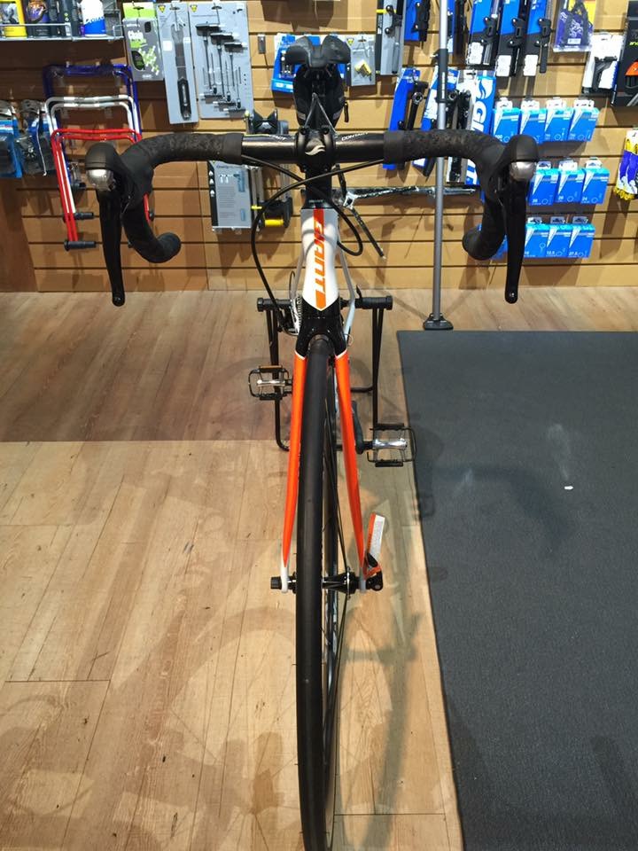 [開箱] 人生第一台公路車 2017 Giant Propel Advanced 2