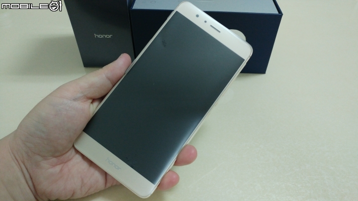 [開箱]榮耀 HONOR V8 高配版 4GB/64GB 香檳金色 簡單開箱~