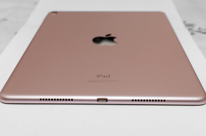【iPad Pro 9.7" 256G wifi版 玫瑰金】第一台平板GET！