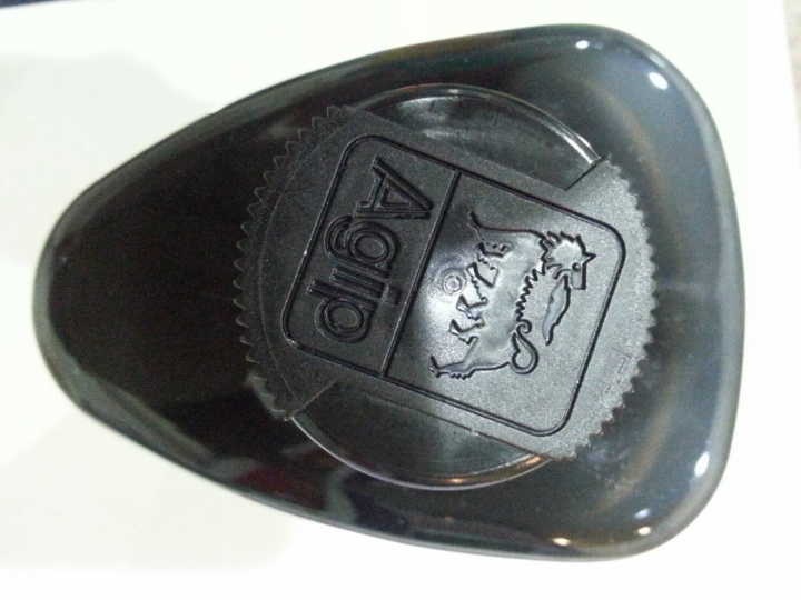 請教Agip的代理?