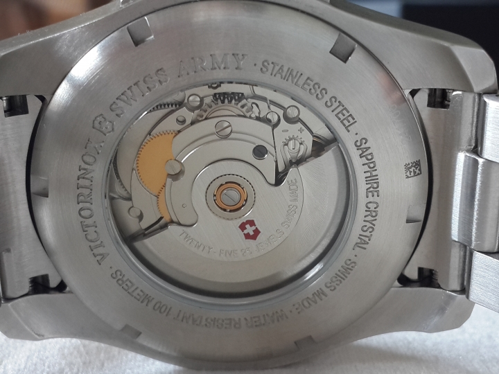 Victorinox 維氏機械錶開箱
