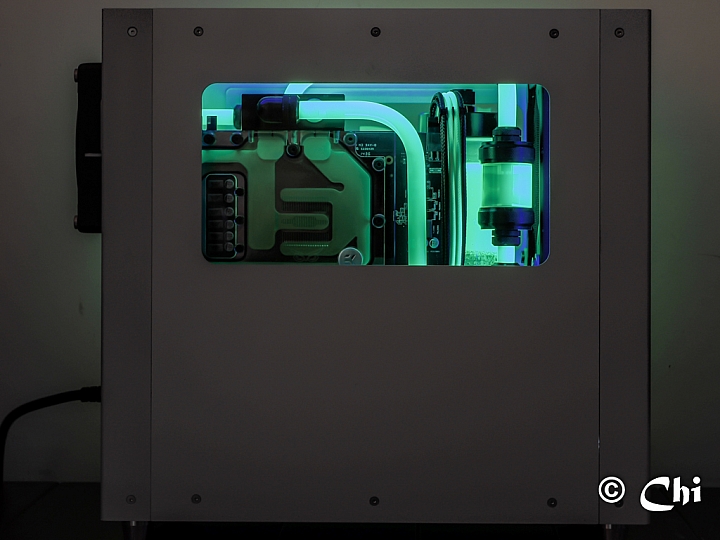 自製機殼= ITX 水冷小鋼炮=