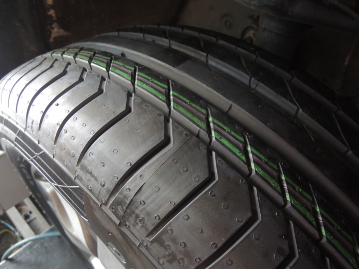 【分享】馬牌CSC5 SUV 225/60R18開箱