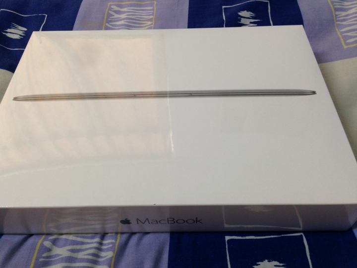 Macbook 2016 開箱＋從下訂到打英雄聯盟