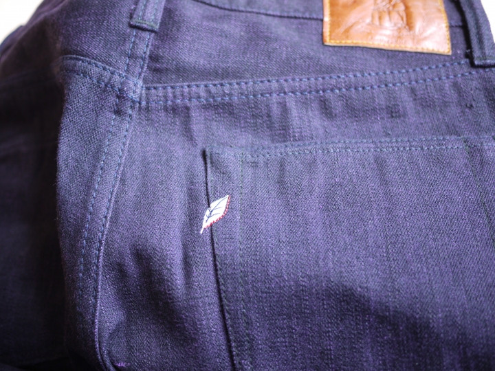 Pure Blue Japan P.B.J XX-014 PURPLE FACE -TAPERED SLIM 紫染