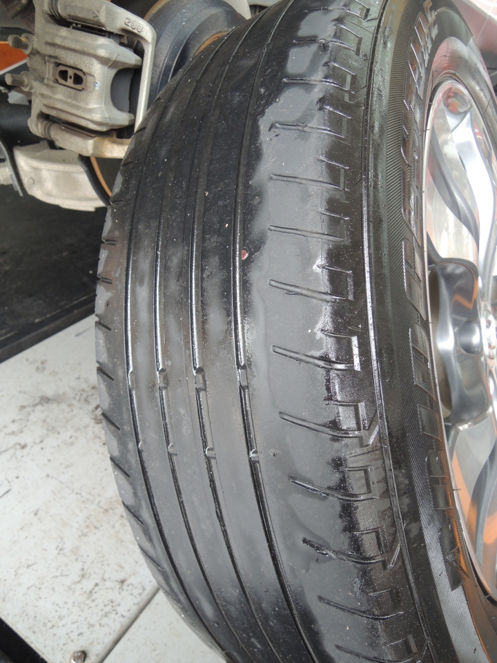 【分享】馬牌CSC5 SUV 225/60R18開箱