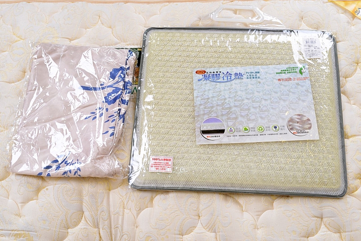 【非專業開箱心得】LooCa 透氣超釋壓獨立筒枕+獨立筒枕的祕密解剖