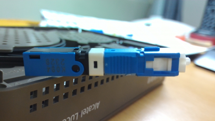 高雄市 中華電信+Hinet 的光世代[FTTH](300M/100M) 供裝全紀錄+完整測試心得