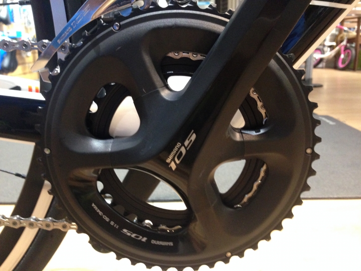 [開箱] 人生第一台公路車 2017 Giant Propel Advanced 2
