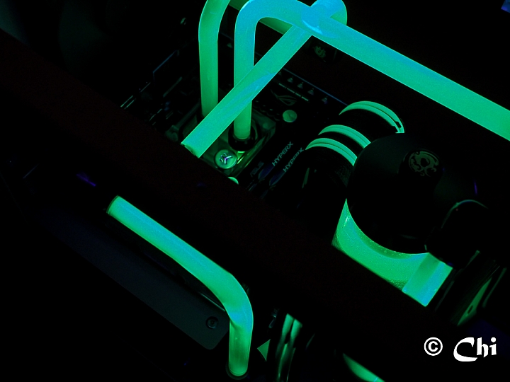 自製機殼= ITX 水冷小鋼炮=
