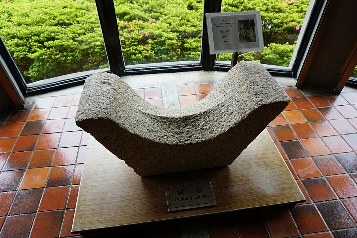 大屯山 - 大屯坪 - 二子坪 - 大屯自然公園 - 菜公坑山  ( 42 P )