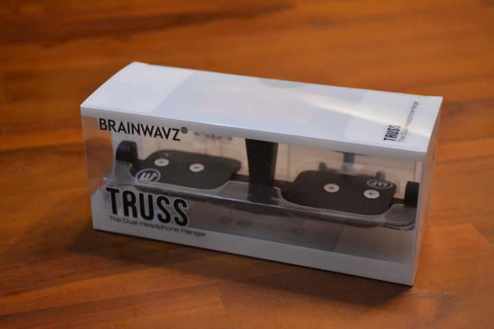 頭戴耳機掛起來空間更節省--Brainwavz Truss雙耳機掛架
