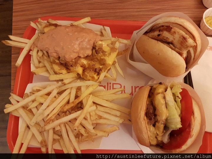 台北大安 CaliBurger 加州風格漢堡