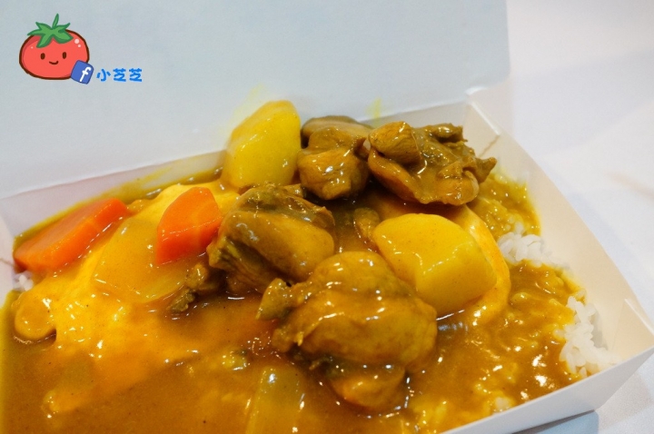 【桃園美食】平價咖哩飯 廣東粥 鍋燒麵 藏在市場的古早味 魔法樂廚 藝文特區巷弄美食 外帶專賣店 無設內座