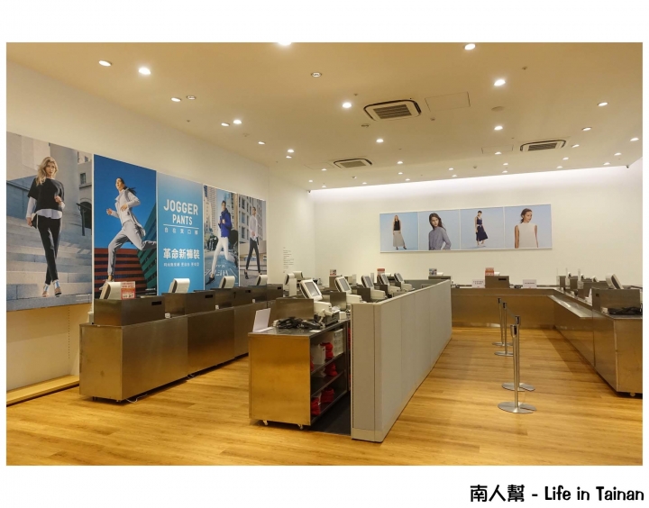 【台南市北區-消費】台南首間路面店~~UNIQLO台南文賢店(搶先看)