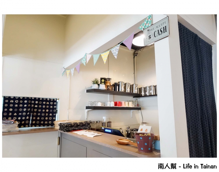 【台南市中西區-美食】木碗沙拉│鐵鍋料理│下午茶 ~ WOOW house我屋