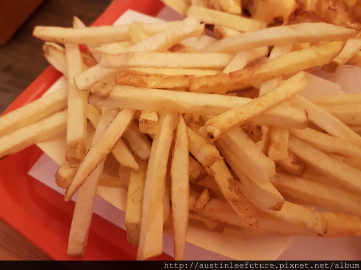台北大安 CaliBurger 加州風格漢堡