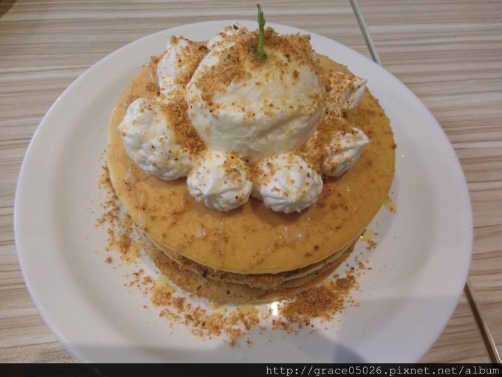 【食記】台北☼西門 1861 Caffe**巷弄美食花生麻糬鬆餅**