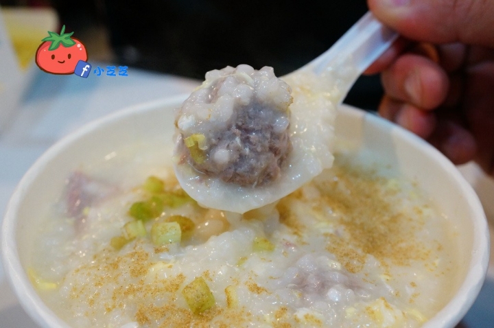 【桃園美食】平價咖哩飯 廣東粥 鍋燒麵 藏在市場的古早味 魔法樂廚 藝文特區巷弄美食 外帶專賣店 無設內座