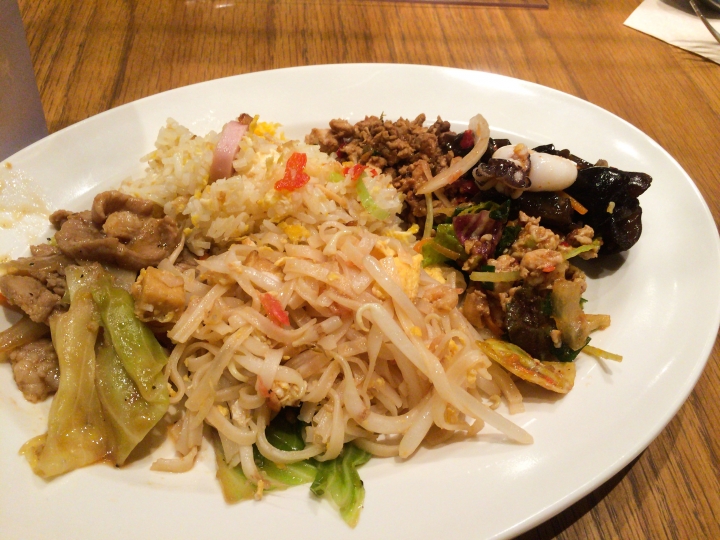 【美食。食記】東京 池袋 mango tree cafe 日式泰風 香辣有勁