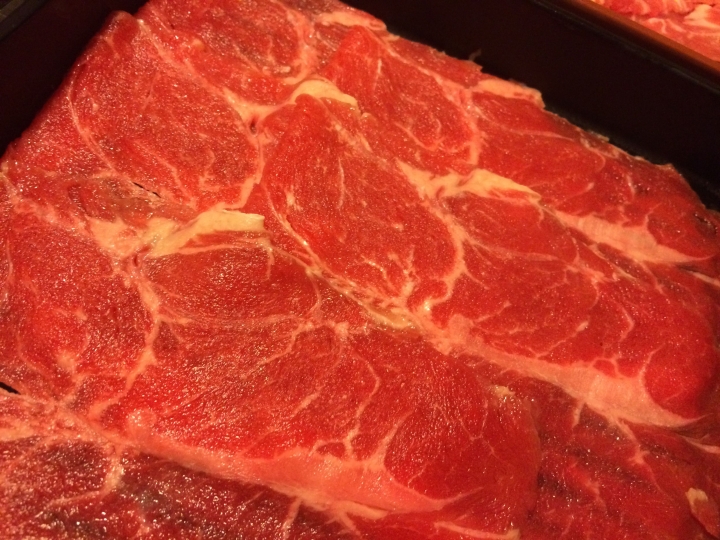 【美食。食記】彰化 彰化市 昕 壽喜燒 醬清味淡 肉質略乾 吃到飽