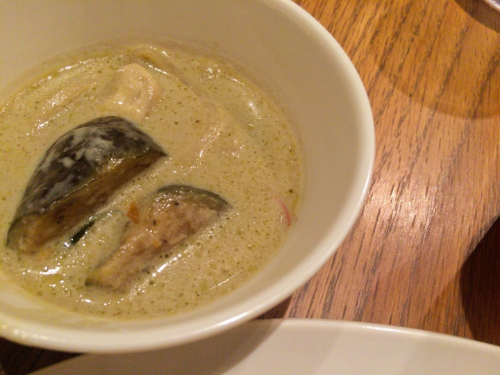 【美食。食記】東京 池袋 mango tree cafe 日式泰風 香辣有勁