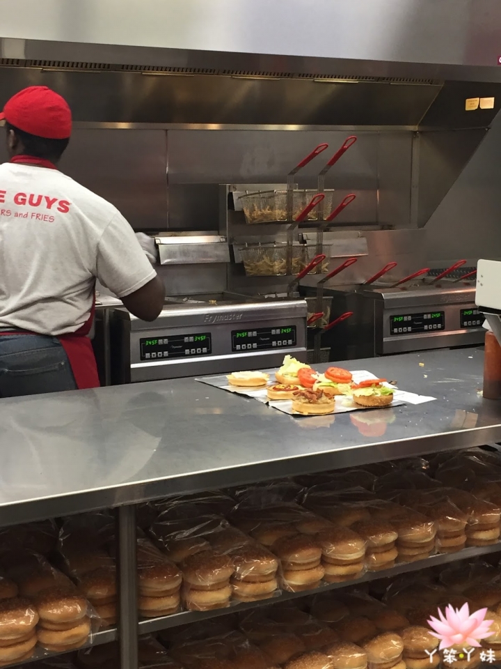 【美國・Springfield・2016】Five Guys Burgers and Fries (Springfield分店）
