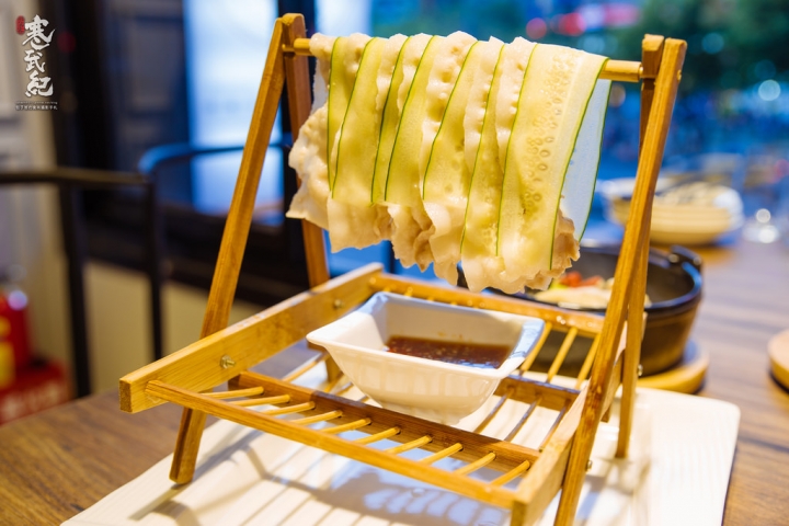 捷運忠孝復興站‧飯BAR MINI｜中西合併創意飯館‧一起來東區吃好「潮」的中菜！