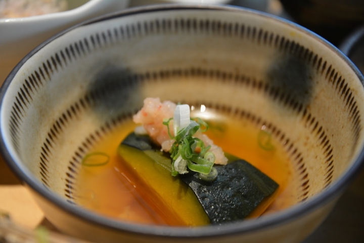 [食記] 和食EN日本料理(SOGO復興館)。引人入勝的美味與日式氛圍~季節懷石籠套餐