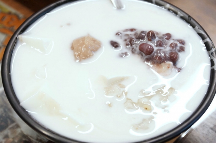 [台南][南區] 那個年代杏仁豆腐冰 府城體育場店