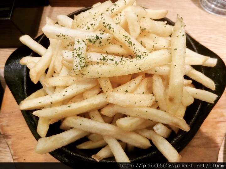 【食記】新北☼林口三井outlet 屯京拉麵**東京池袋第一拉麵**