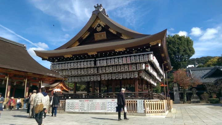 【日本。關西】《京都》一日遊散策路線。二条城、八坂神社、二年坂、清水寺、伏見稻荷神社