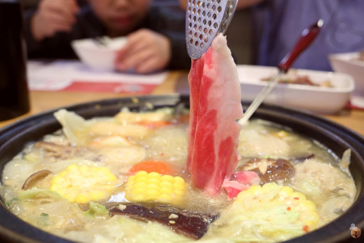 [台北]中山區料好新鮮的饗宴石頭火鍋  by蛋拔